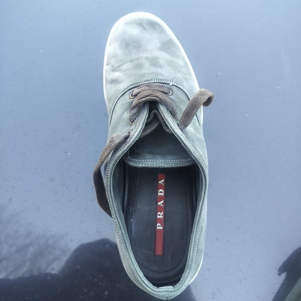 PRADA Men's Gray Lace Up Casual Sneakers Solid Pattern Round Toe Comfort Shoes